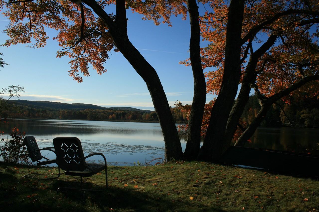 249 S Kent Rd - Photo 2 of 24