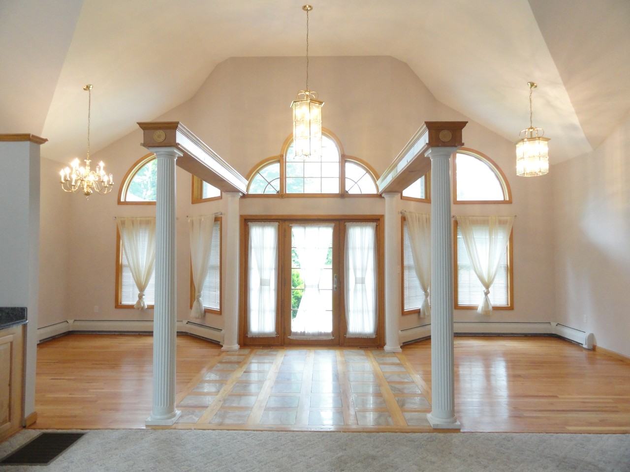 287 Thomaston Rd - Photo 3 of 18