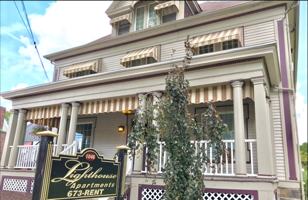 featured image of 1046 Liberty St