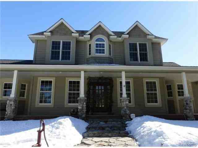 3231 Allen Rd - Photo 2 of 47