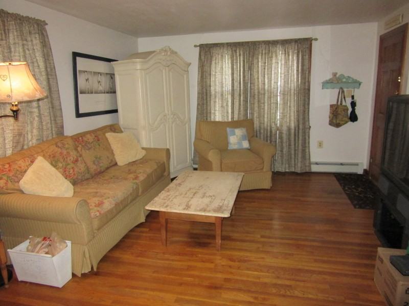 7 Hinchman Ave - Photo 2 of 6