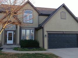 featured image of 5701 Ne Hidden Meadow Dr