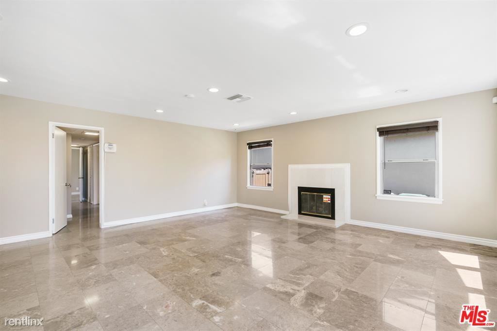 12111 Hammack St - Photo 3 of 10