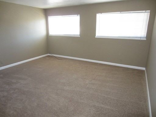 10607 Pippin St - Photo 3 of 6