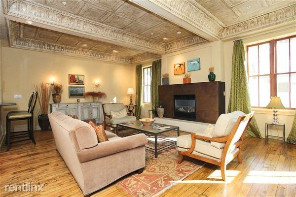 500 W 5th St - Photo 2 of 8