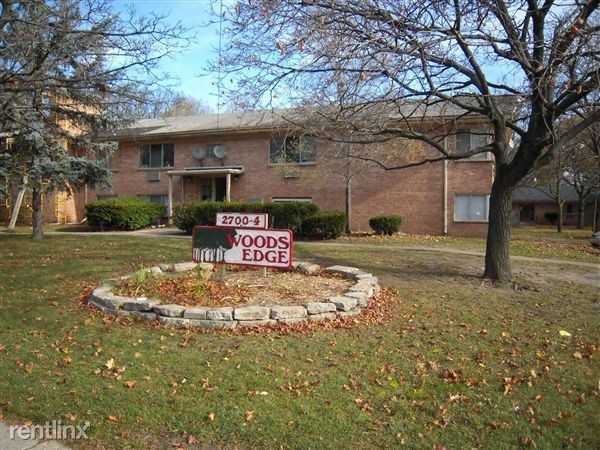 WOODSEDGE APTS 12 - Photo 2 of 5