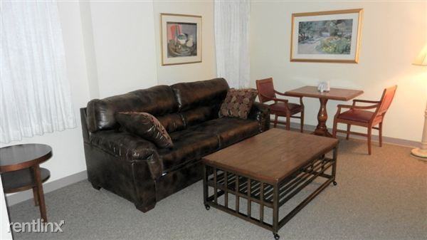 Alamo Apartments - Photo 2 of 10