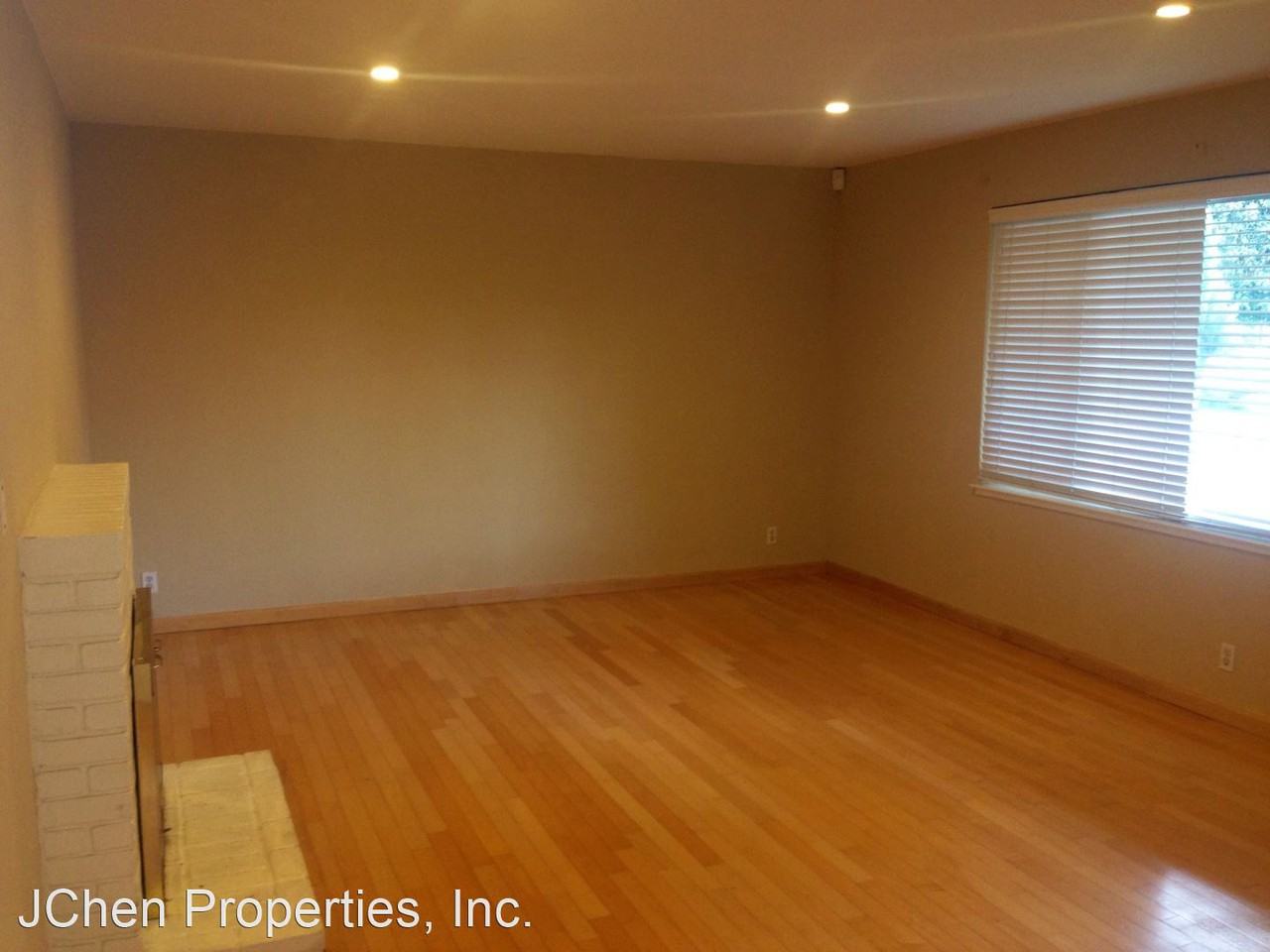 1969 Limewood Dr - Photo 2 of 5