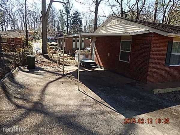 233 Toni Pl SE - Photo 2 of 12