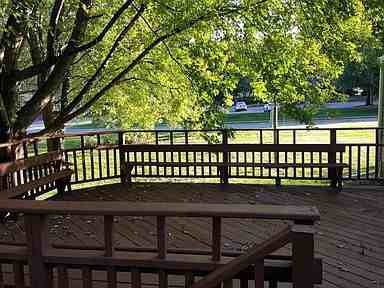 327 Beverly Dr - Photo 3 of 13