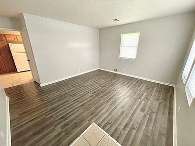 3401 Lewis Ave - Photo 3 of 17