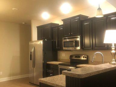 328 Harbor Glen Dr Sw - Photo 2 of 9