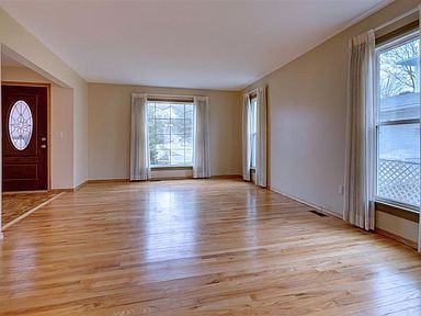 3296 Bluett Rd - Photo 2 of 24