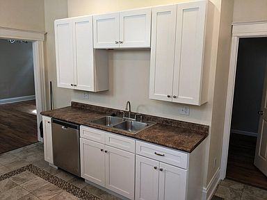 34 Maple St - Photo 2 of 10