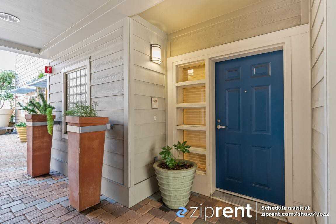 1509 Brunswig Ln - Photo 3 of 20