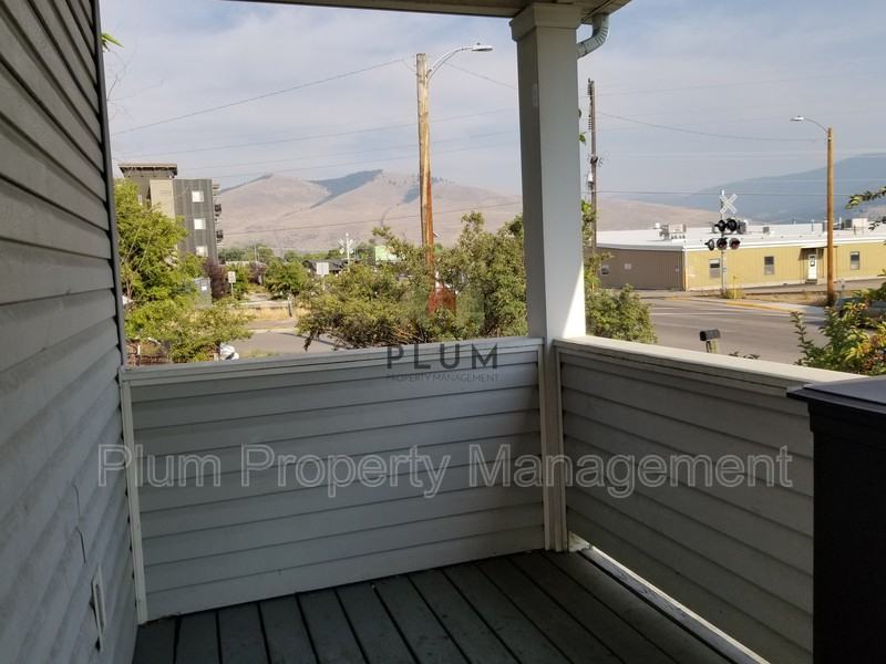 1620 S 14th St W - Photo 3 of 27