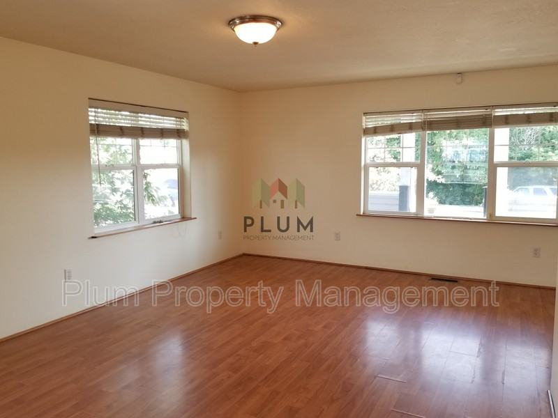 1620 S 14th St W - Photo 7 of 27