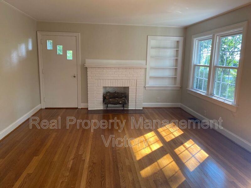 101 Crest Dr - Photo 7 of 14