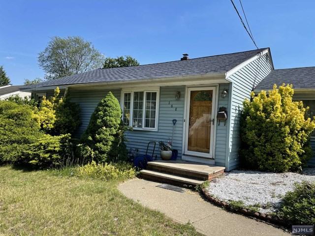 168 Arundel Rd - Photo 2 of 17