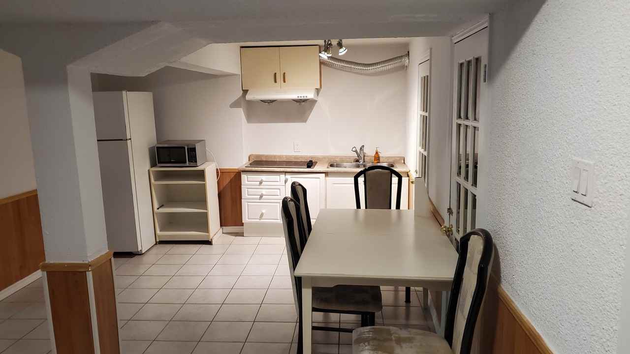 25 Aberfeldy Crescent - Photo 3 of 10