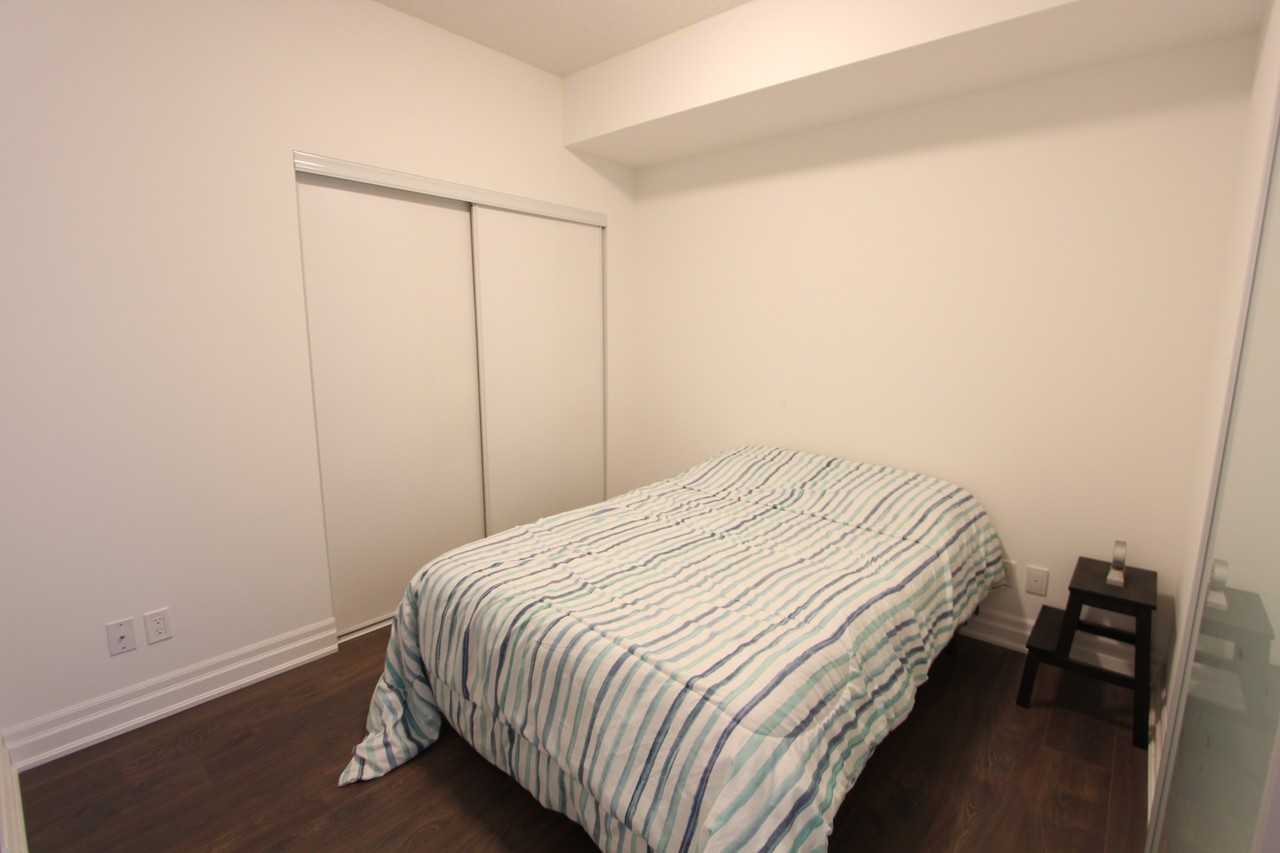 10 Rouge Valley Drive West - Photo 5 of 10