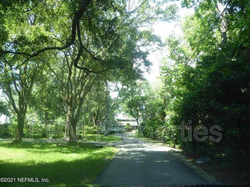 6408 San Jose Blvd W - Photo 2 of 14