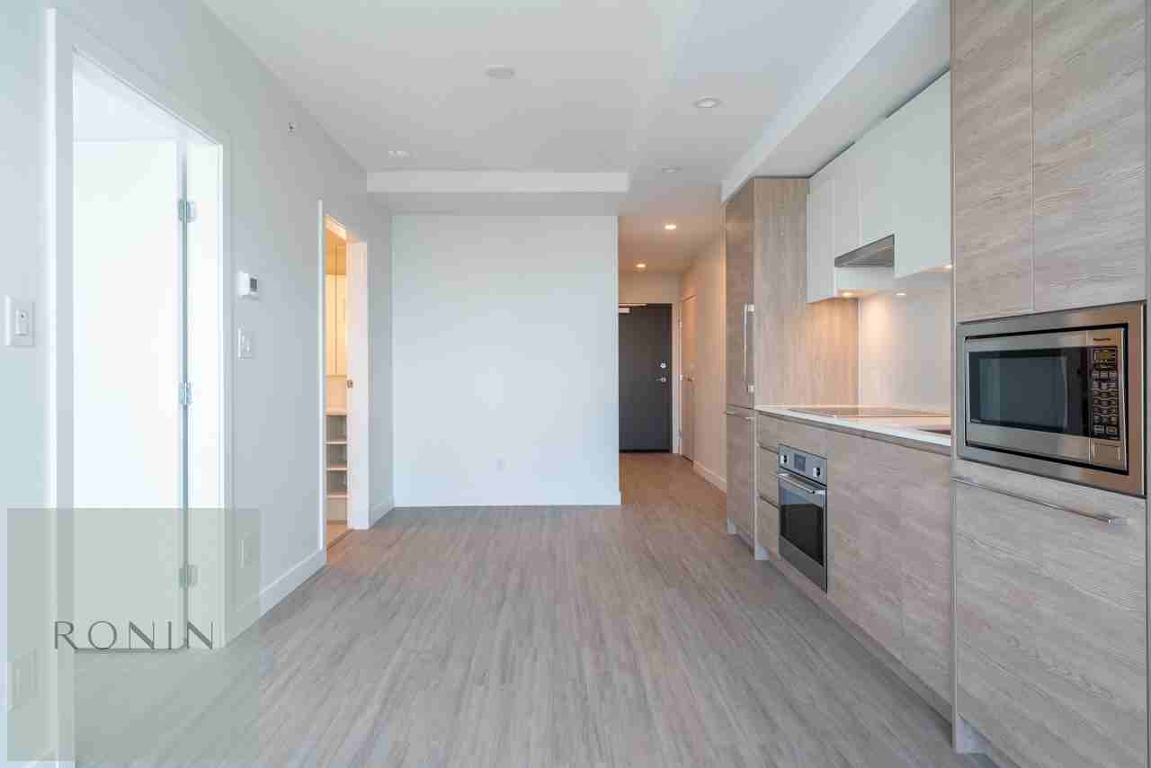 13615 Fraser Highway #712 - Photo 4 of 19