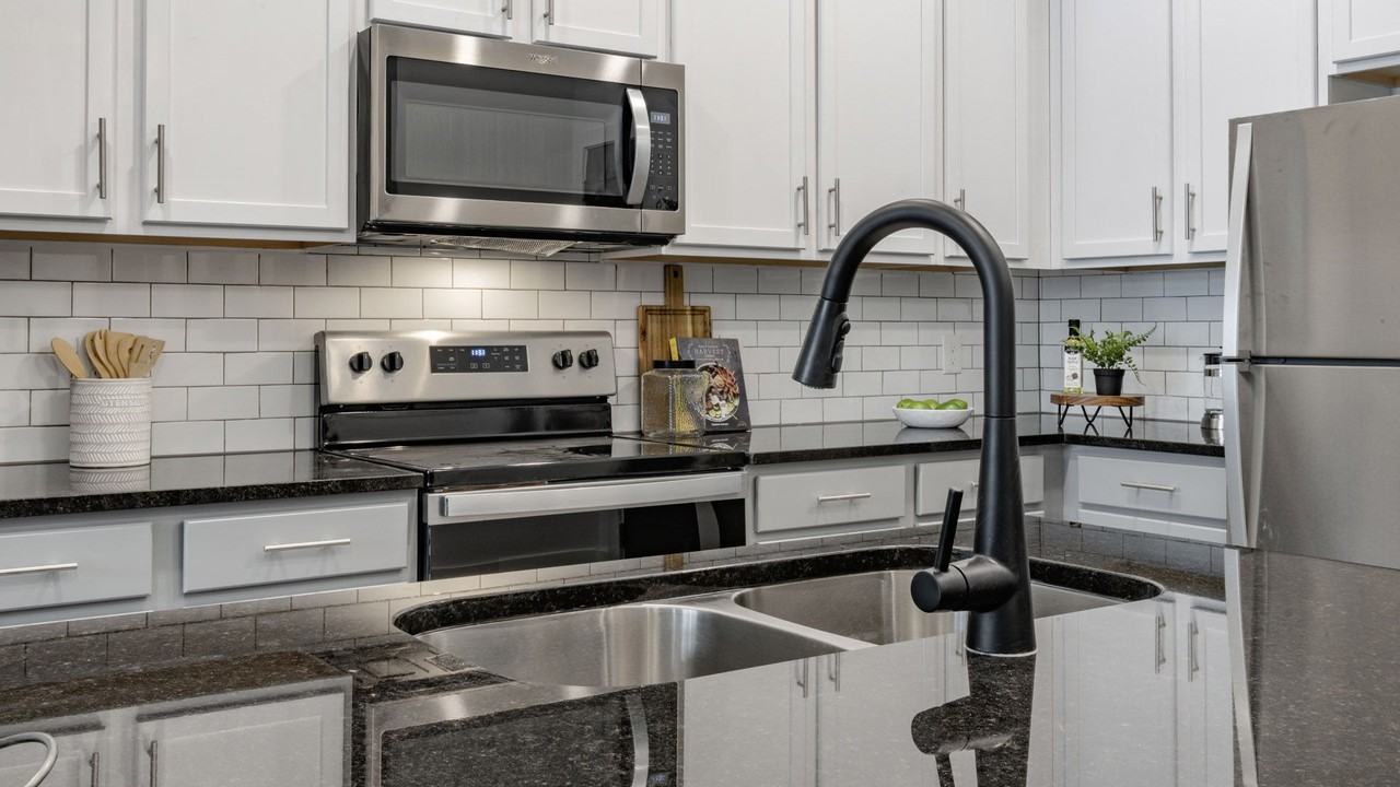 BARLOW Apartments 1900 Olevia St, Jacksonville, FL 32207 Zumper