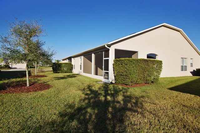 3852 Carambola Cir - Photo 2 of 22