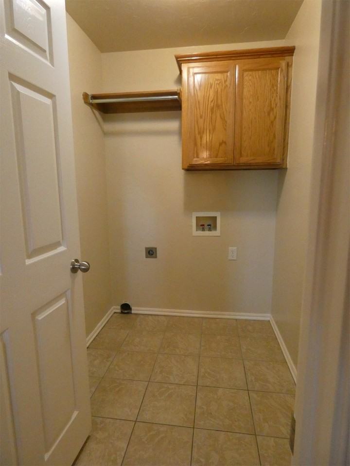 4220 Manhattan Dr #1 - Photo 4 of 15