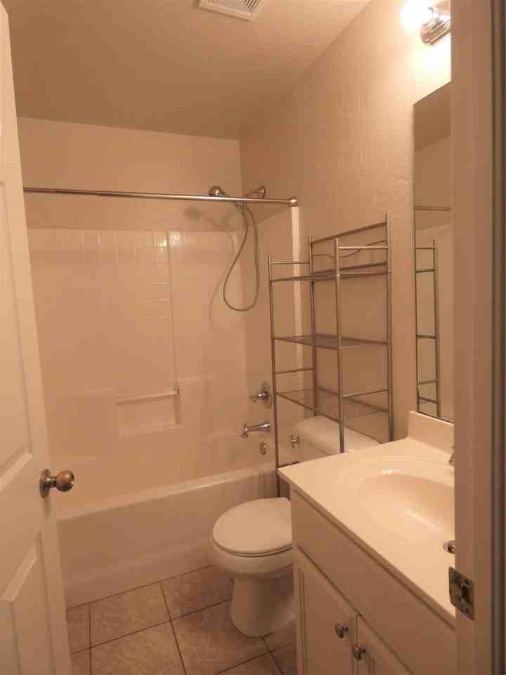 4220 Manhattan Dr #1 - Photo 5 of 15