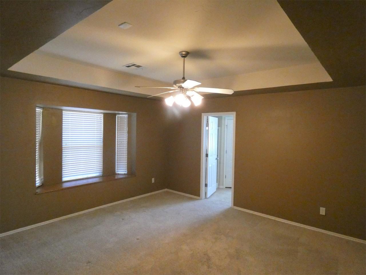 4220 Manhattan Dr #1 - Photo 6 of 15