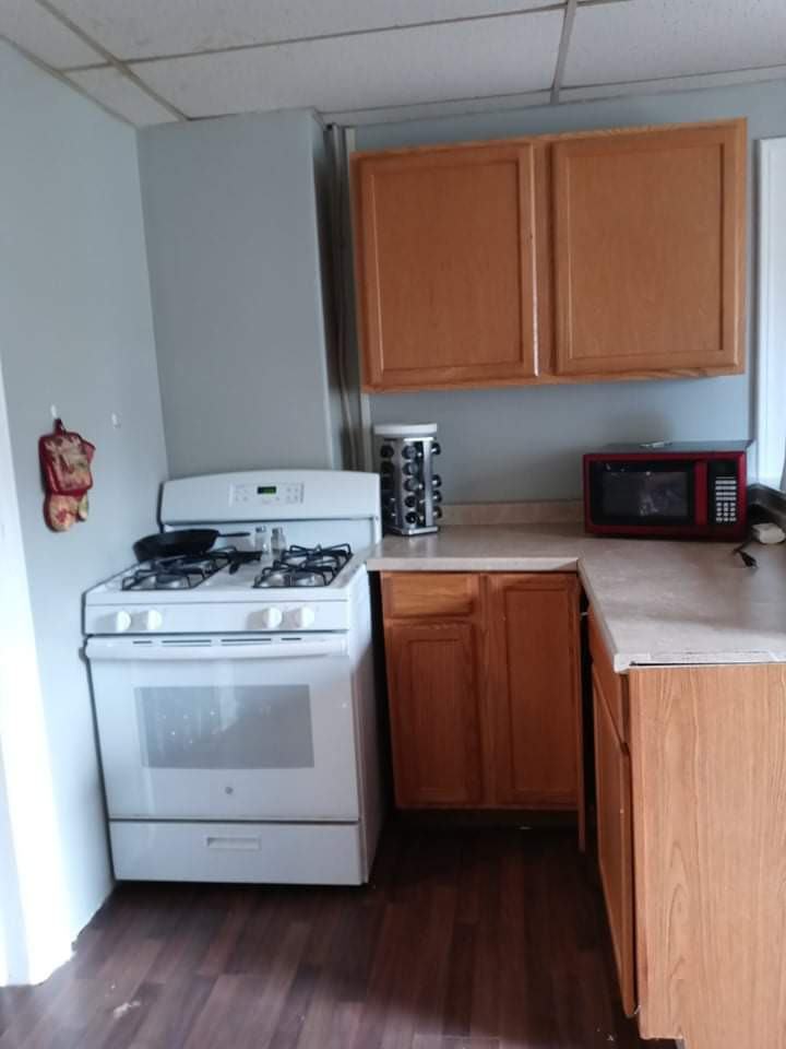 920 Newland Ave Uppr #2 - Photo 2 of 8