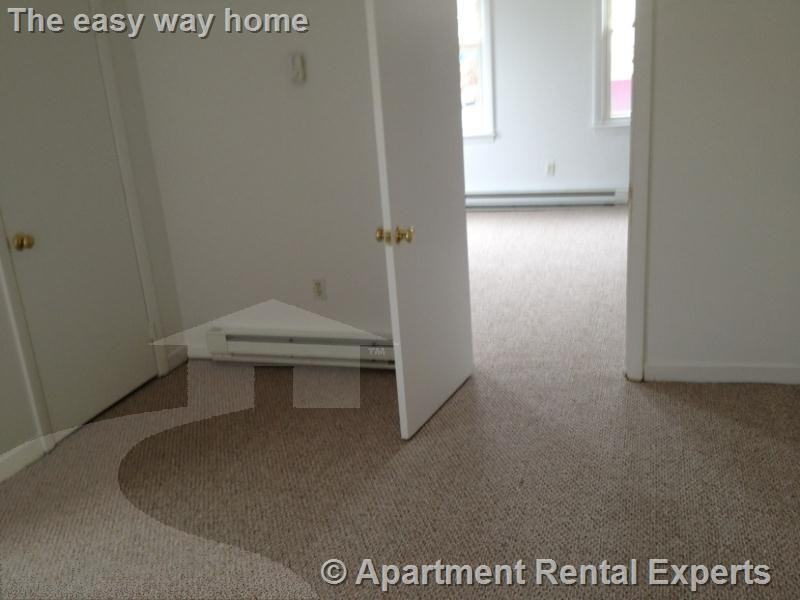 521 Cambridge St #2 - Photo 4 of 6