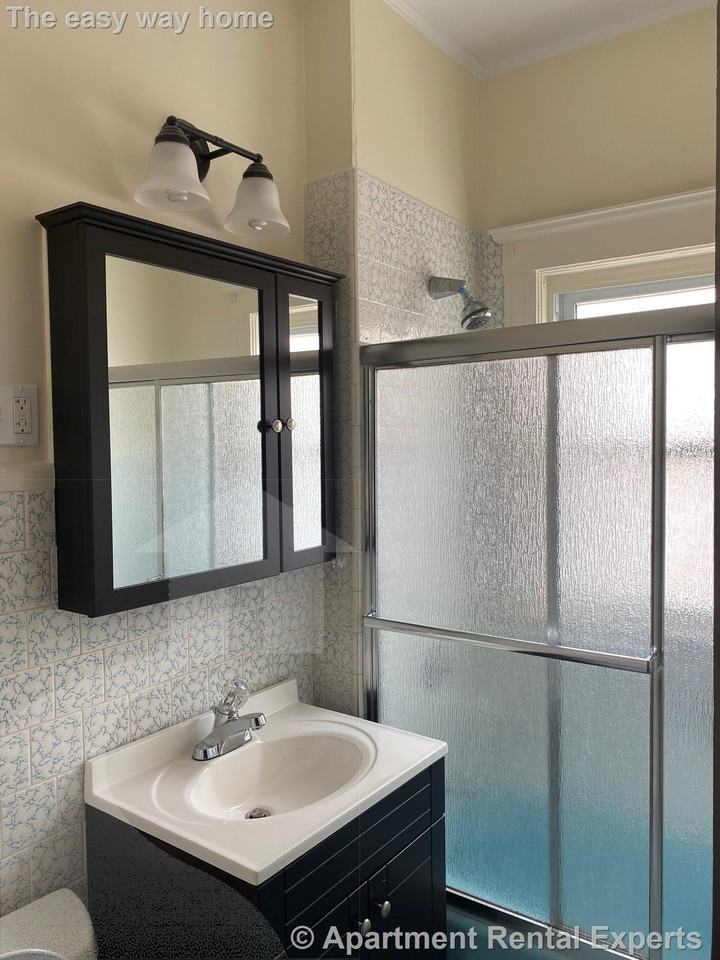 96 Capen St #2 - Photo 7 of 13