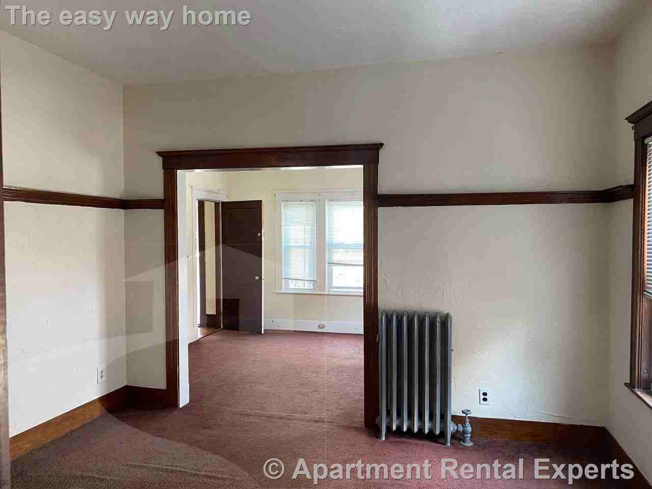 96 Capen St #2 - Photo 5 of 18