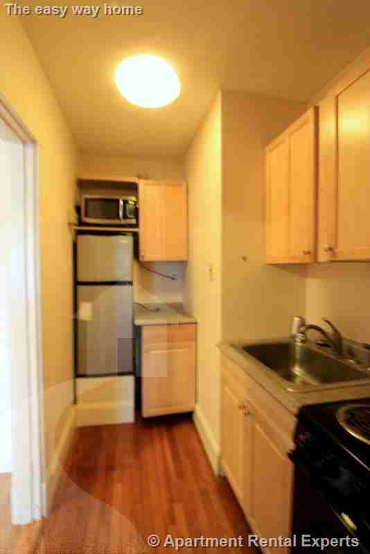 402 Highland Ave #1 - Photo 7 of 17