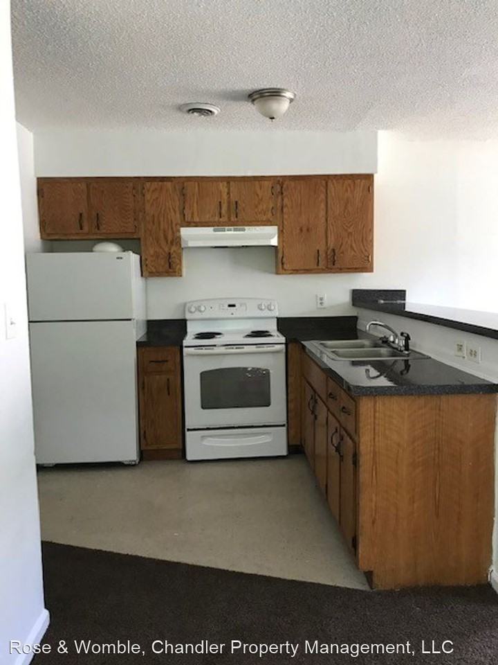 1539 W.40th St - Photo 3 of 15