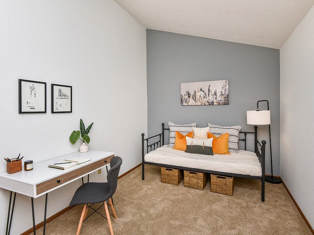 Bass Lake Hills Townhomes - Photo 7 of 49