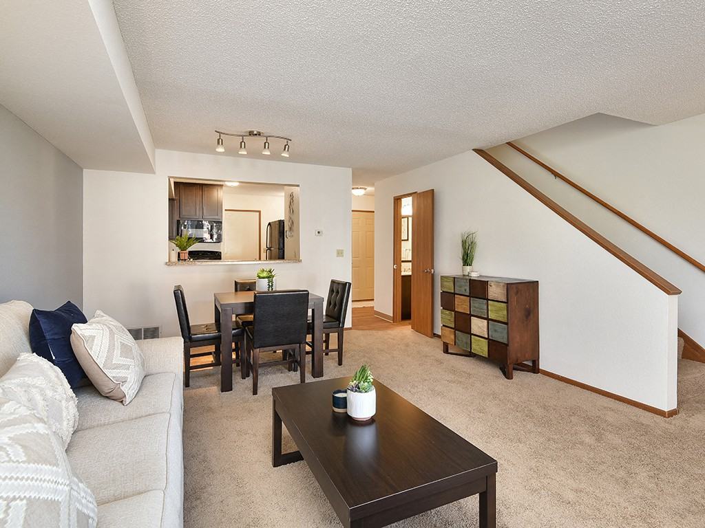 Bass Lake Hills Townhomes - Photo 5 of 54