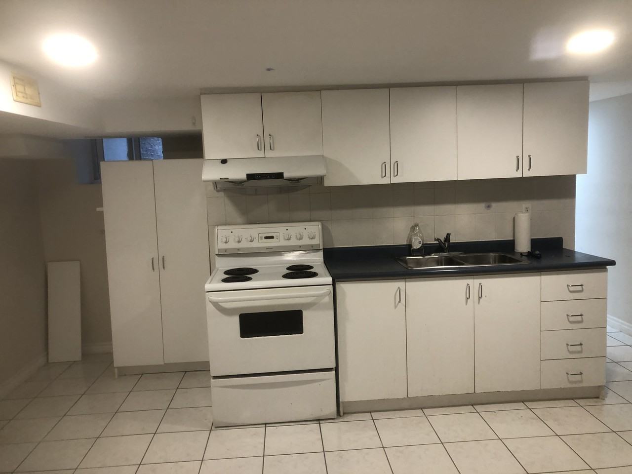 119 Huron Street - Photo 2 of 7