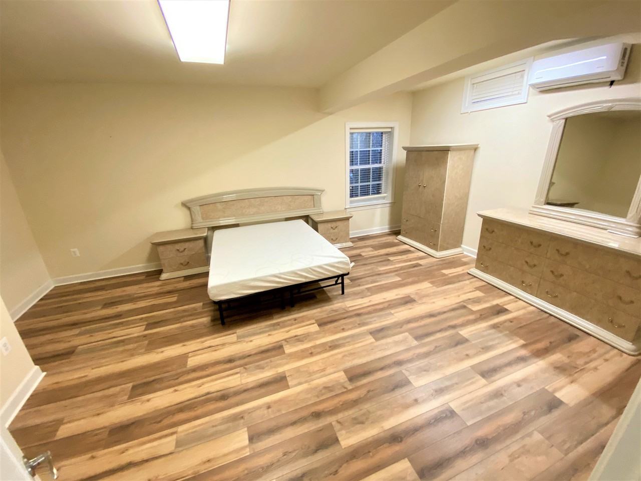 1360 Beulah Road - Photo 3 of 13