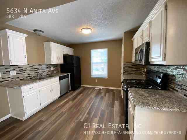 5634 N Anita Ave - Photo 3 of 7