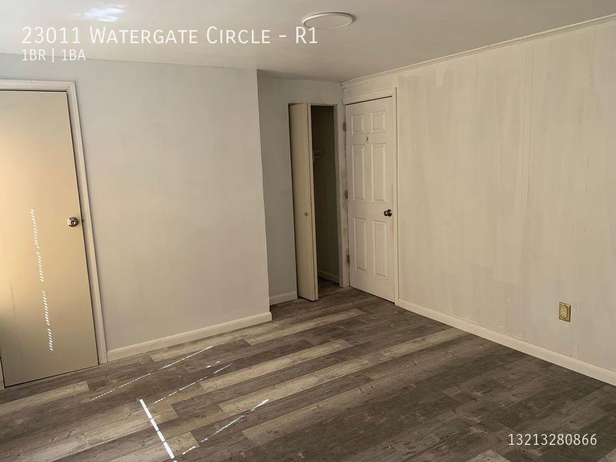 23011 Watergate Cir #R1 - Photo 7 of 12