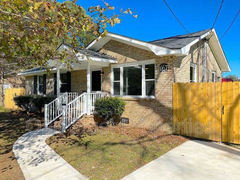 167 Giles Dr - Photo 2 of 17