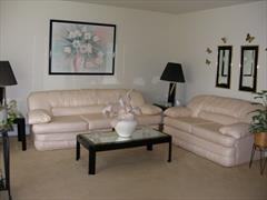 56 Nostrand Dr - Photo 2 of 16