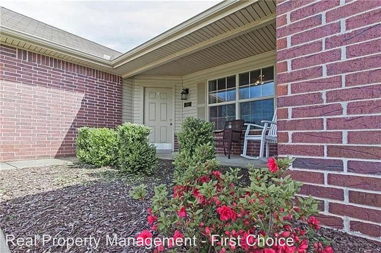 3101 Sw Wentworth Ave - Photo 3 of 27
