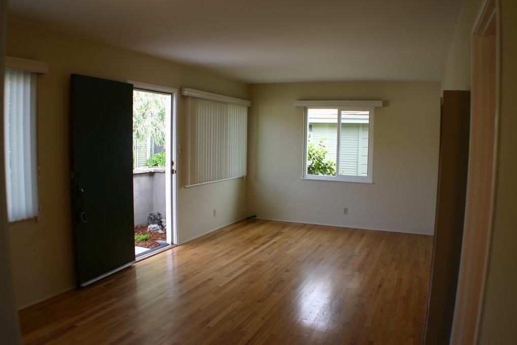 320 E Mc Kinley Ave - Photo 3 of 7