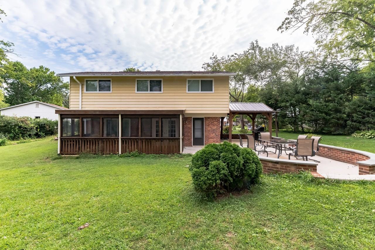 4232 Linden St - Photo 5 of 30