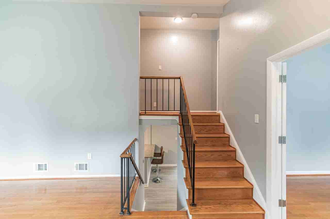 4232 Linden St - Photo 7 of 30